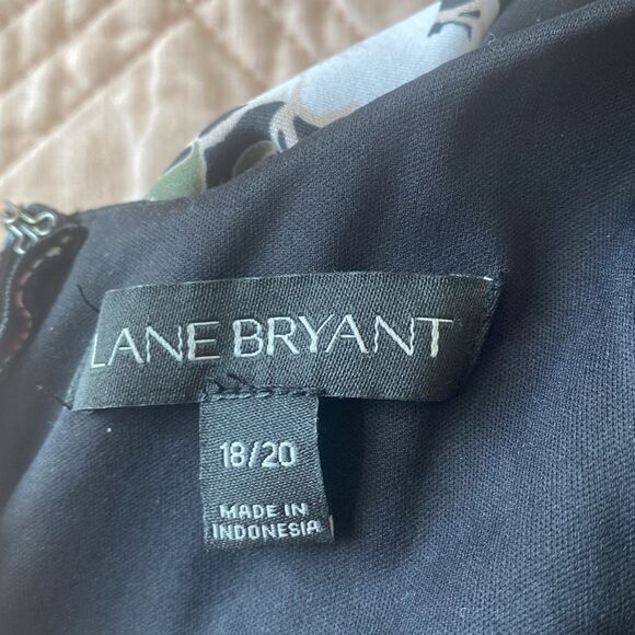 EUC Lane Bryant Dress (size 18/20) - Picture 7 of 8